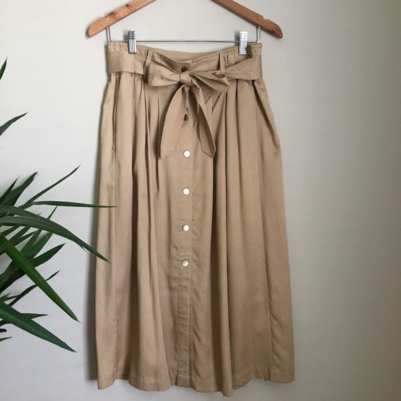 Ann Taylor Dresses & Skirts - Ann Taylor Skirt